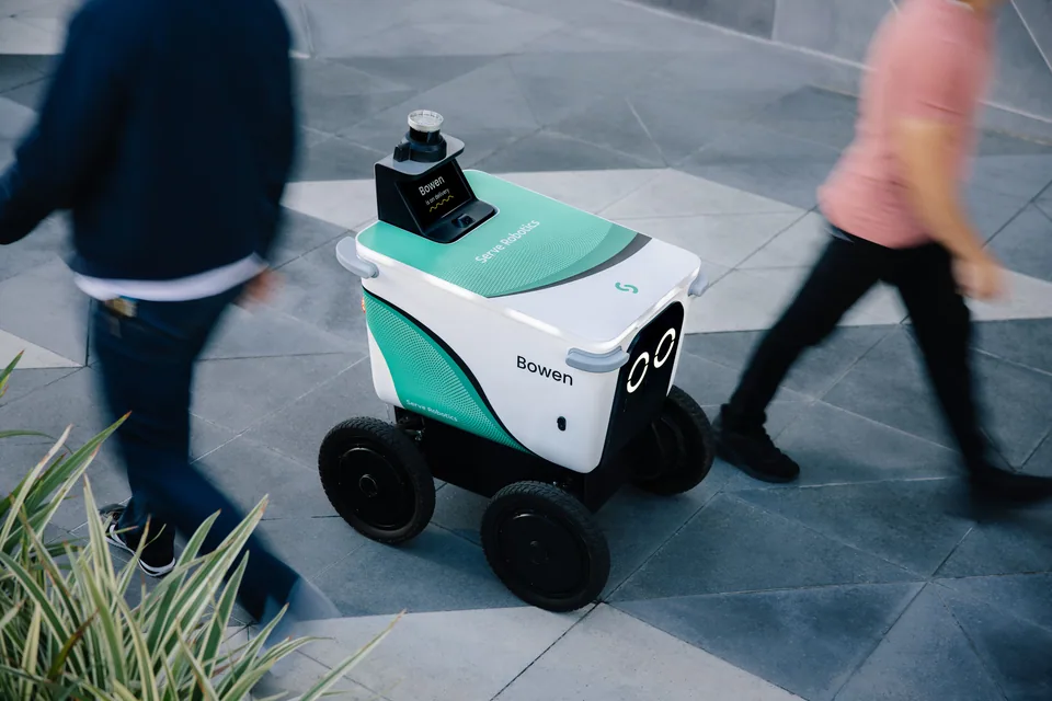 Serve Robotics Gen 3